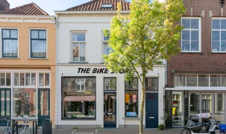 Te Huur: Foto Winkelruimte aan de Laarstraat 54 in Zutphen