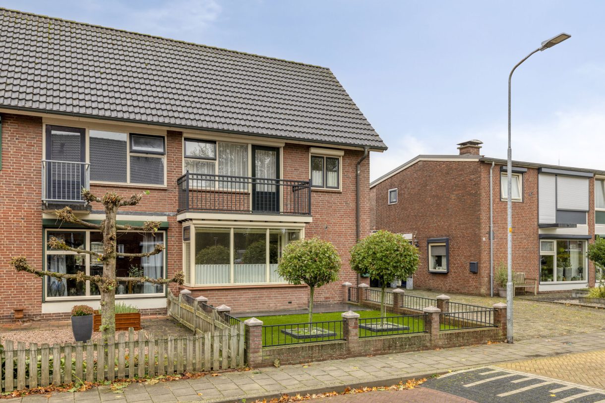 Te koop: Foto Woonhuis aan de Burg Mr Verbeekstraat 22 in Dinxperlo