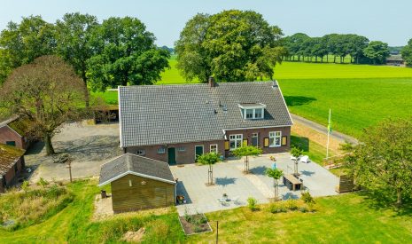 Te koop: Foto Woonhuis aan de Dinxperlosestraatweg 133 in Aalten