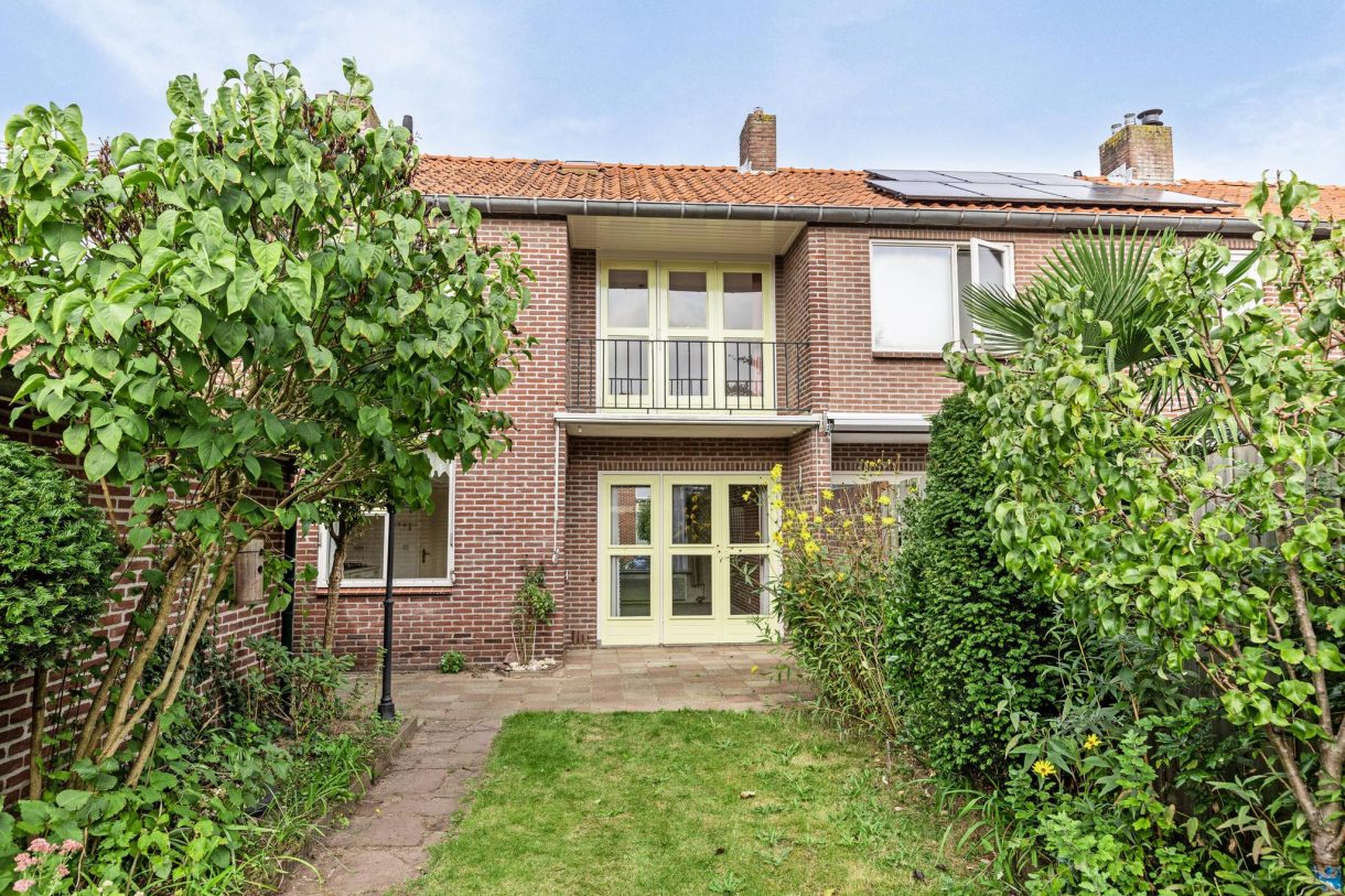 Te koop: Foto Woonhuis aan de Huygensstraat 4 in Aalten