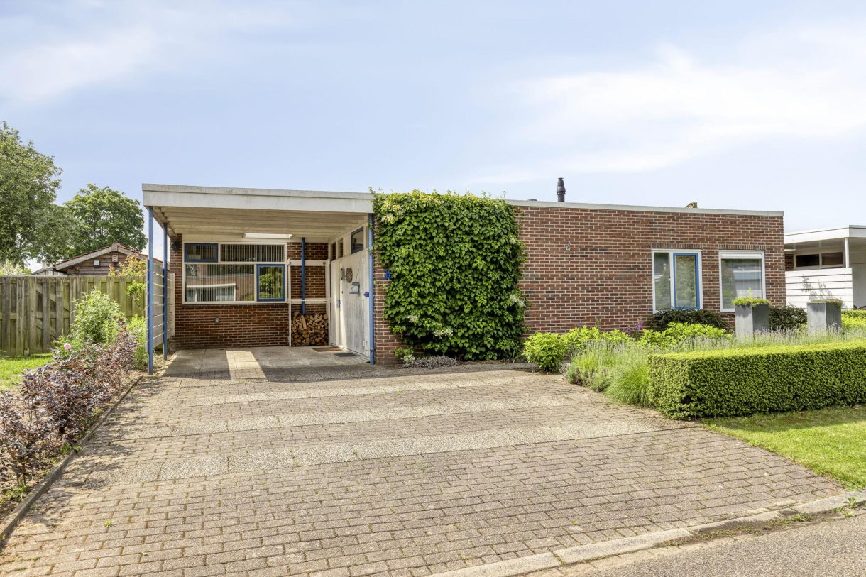 Te koop: Foto Woonhuis aan de Groothuizerlaan 16 in Dinxperlo