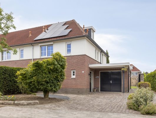 Hoofdfoto van Aalten Knibbelweide 66