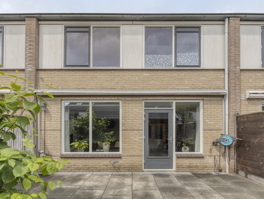 Hoofdfoto van Aalten Saturnus 40