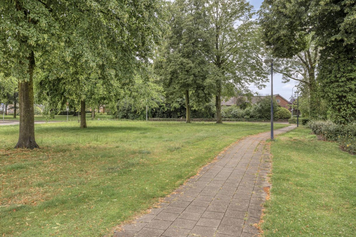 Te koop: Foto Woonhuis aan de Spreeuwenhof 50 in Varsseveld